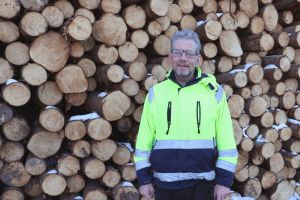 Möt Johan – Med logistikflöden och transportledning i fokus