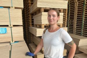 Meet Simone – Where Curiosity Led Her to the Wood Industry
