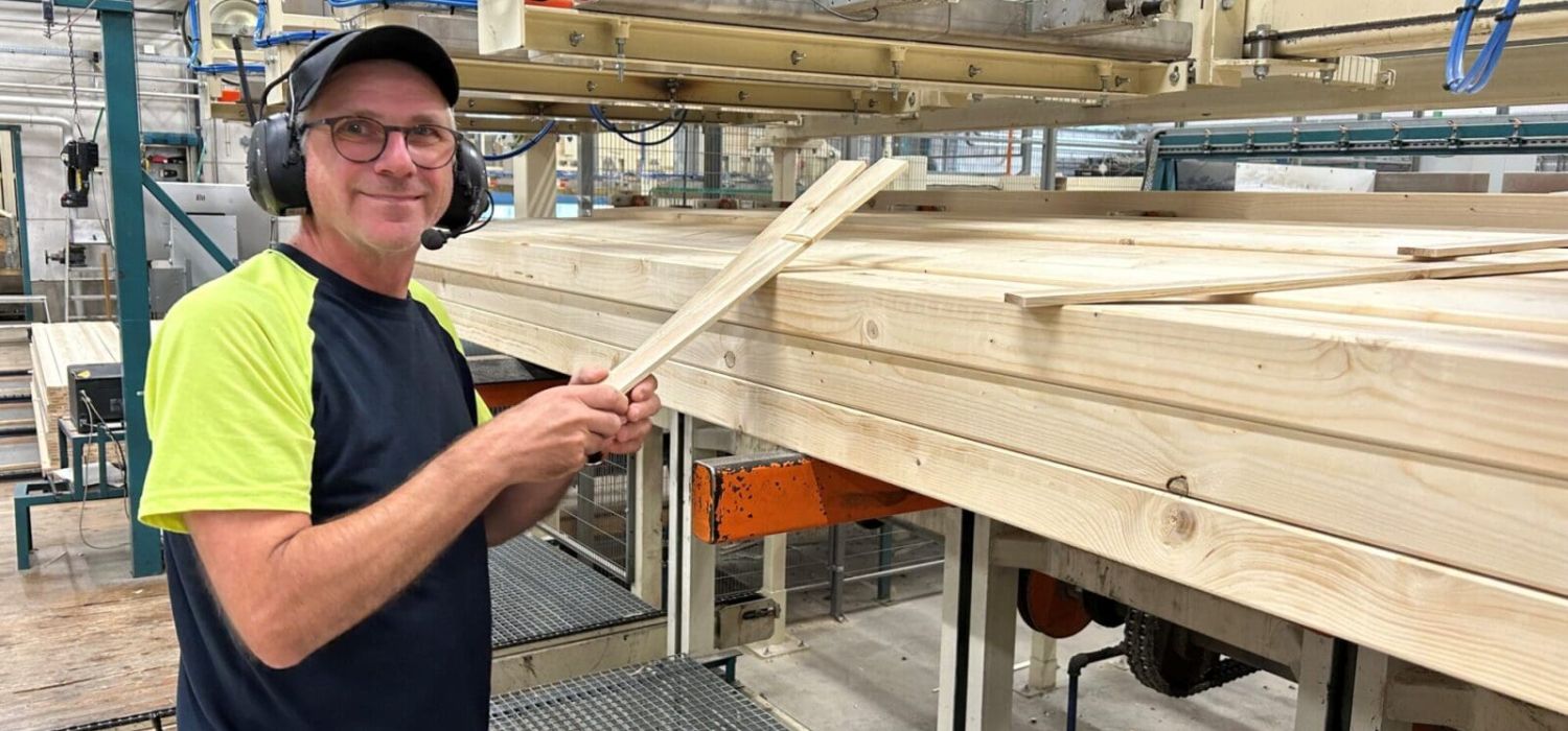 Bruno i hyveln på sågverket i Linneryd